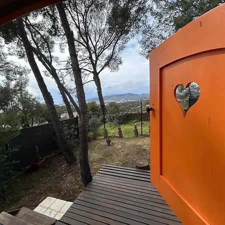 Parque de Campismo Roulotte Avec Terrasse Et Jardin Vue La Ciotat
